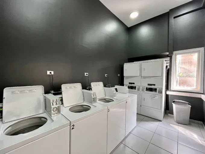 Arriendo de Departamento en Macul, Gran oportunidad a pasos del metro  (95988)