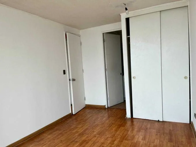 Arriendo de Departamento en Macul, Muy luminoso. Vista despejada. 2d 2b (121294)