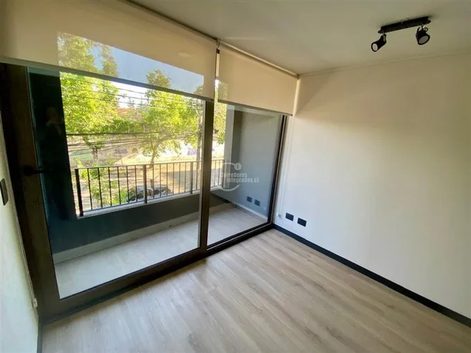 Arriendo de Departamento en Ñuñoa, Amplio Dpto 1D+1B+Walking Closet (129118)