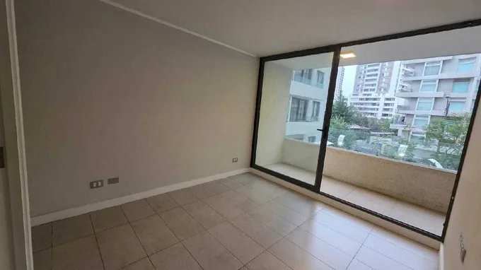 Arriendo de Departamento en Ñuñoa, Maravillloso dpto frente al mall