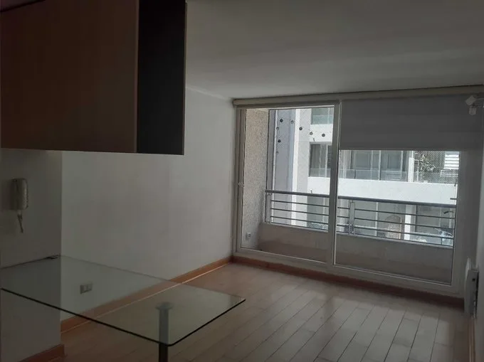 Arriendo de Departamento en Ñuñoa, Arriendo depto 2d+2b+1est+1bod 68m2 mt. Irarr. (l3-l5)