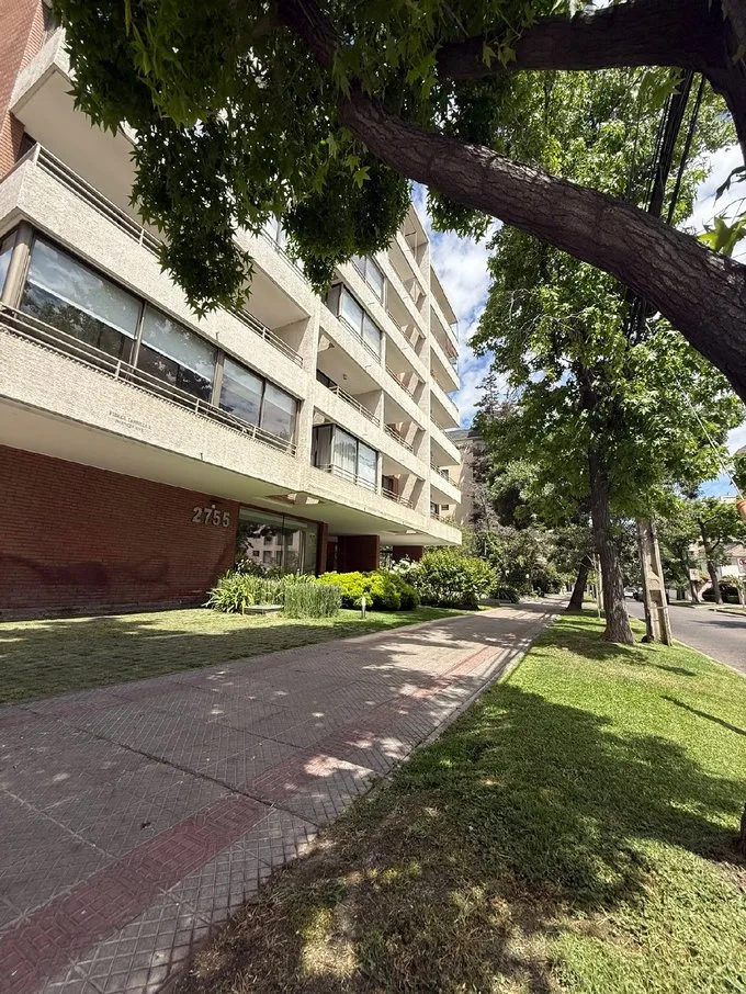 Arriendo de Departamento en Providencia, Calle California, Providencia, calle silenciosa