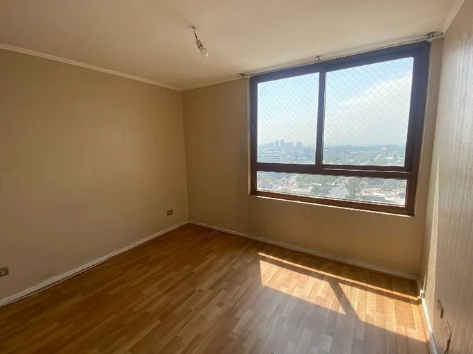 Arriendo de Departamento en Recoleta, 3 dormitorios 2 baños Estacionamiento (124714)