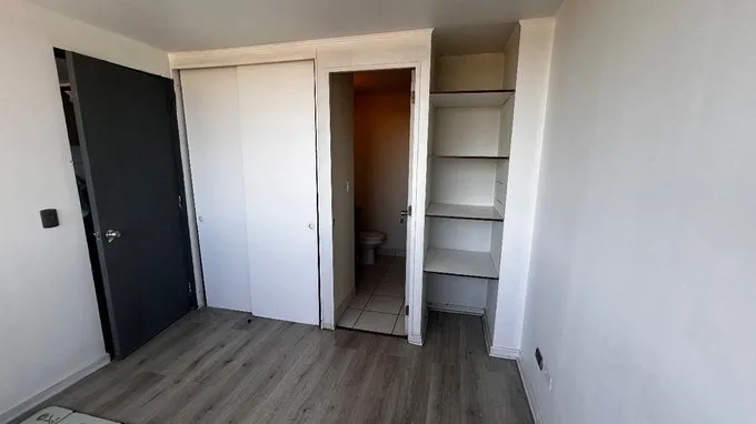 Arriendo de Departamento en San Joaquín, 1 dormitorio, 1 B, Terraza, Metro R Araya (128080)