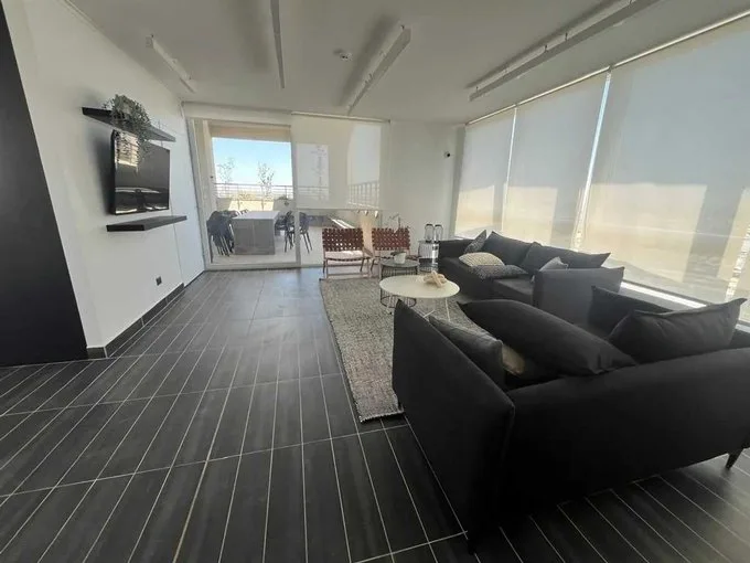 Arriendo de Departamento en San Joaquín, Luminoso dpto de 1d/1b/1e/1b (126365)
