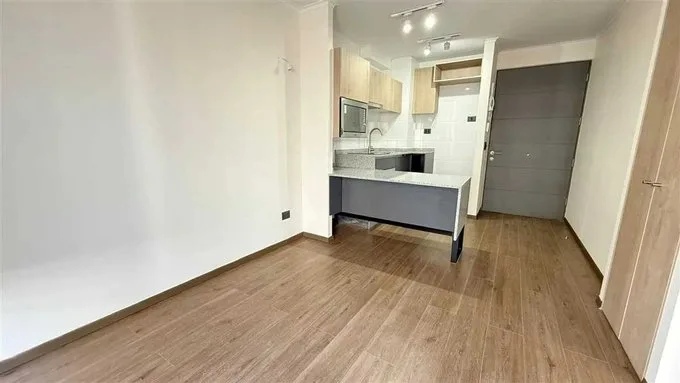 Arriendo de Departamento en San Joaquín, Luminoso dpto de 1d/1b/1e/1b (126365)