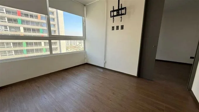 Arriendo de Departamento en San Joaquín, Luminoso dpto de 1d/1b/1e/1b (126365)