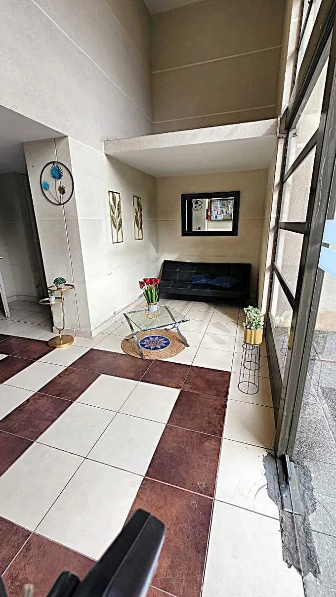 Arriendo de Departamento en San Miguel, Avda. Centenario con gran avenida (128684)