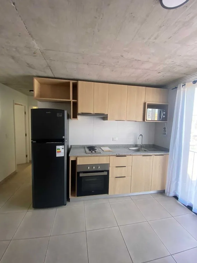Arriendo de Departamento en San Miguel, Cercanos a supermercados y colegios (125426)