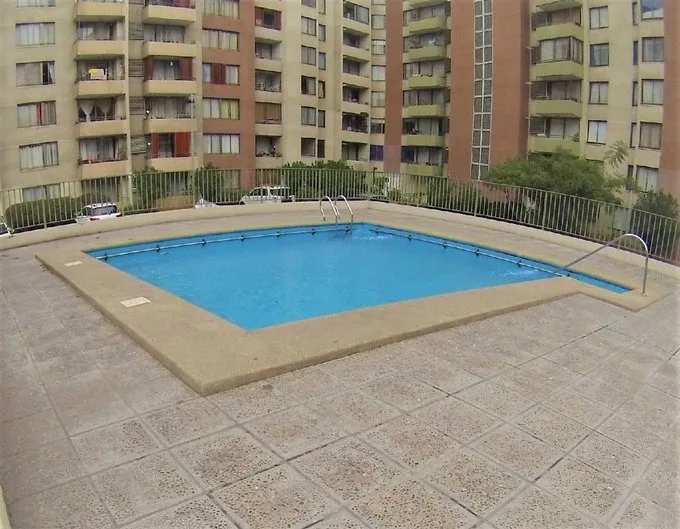 Arriendo de Departamento en San Miguel, Luminoso arriendo en san miguel  (130084)