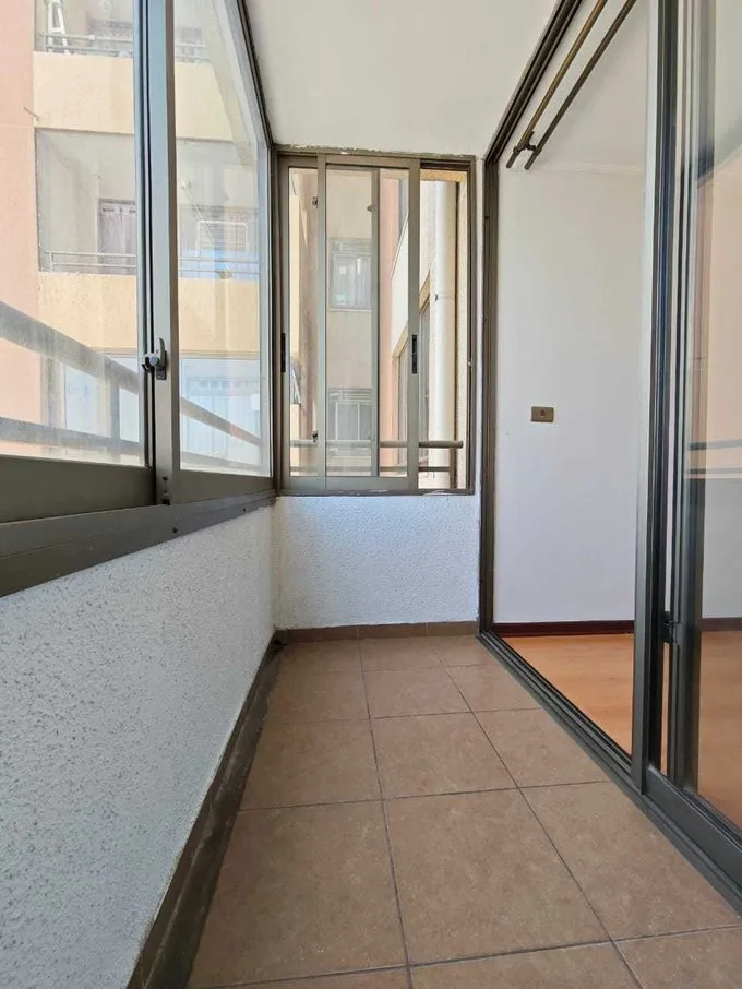 Arriendo de Departamento en San Miguel, Luminoso arriendo en san miguel  (130084)
