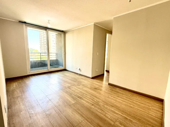 Arriendo de Departamento en San Miguel, Metro/ 2dorm/ Estacionamiento (129025)