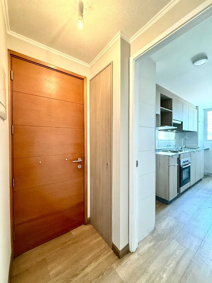 Arriendo de Departamento en San Miguel, Metro/ 2dorm/ Estacionamiento (129025)