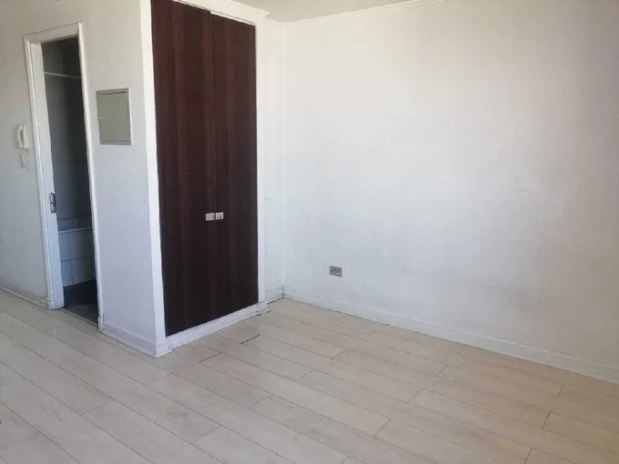 Arriendo de Departamento en San Miguel, Se arriendahomestudio//santiago (127927)