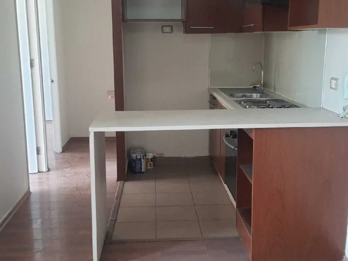 Arriendo de Departamento en Santiago, Dpto a 5 minutos del Metro Santa Lucia - 1
