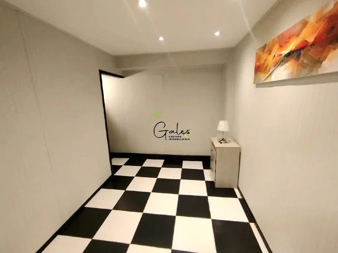 Arriendo de Oficina en Temuco, Oficina, 1 recibidor, 1 pribado, 1 baño (99347)