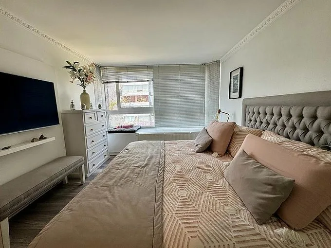 Arriendo de Departamento en Vitacura, Depto. Remodelado con vista despejada