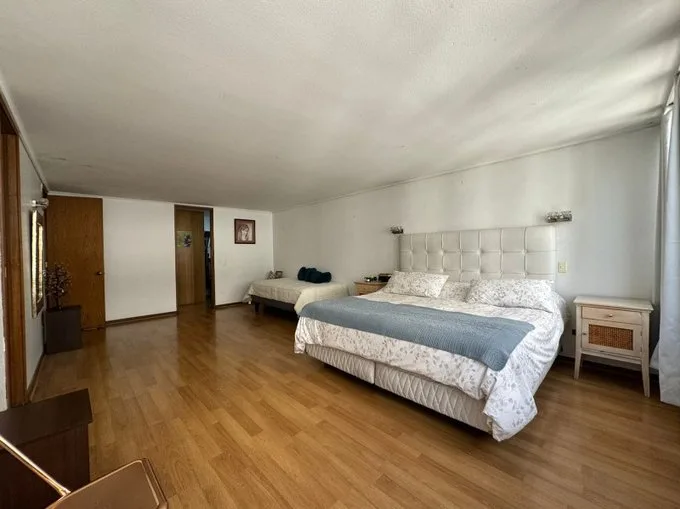 Arriendo de Departamento en Vitacura, Las nieves 3dormitorios + s.Estar + 2 servicios- p. Bicenten