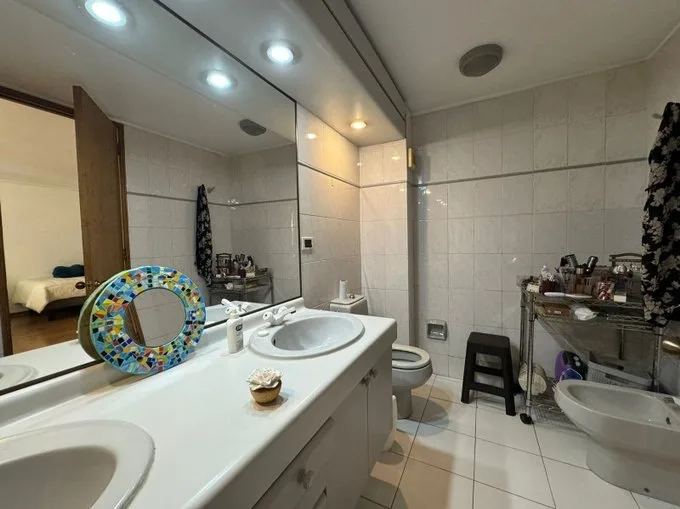 Arriendo de Departamento en Vitacura, Las nieves 3dormitorios + s.Estar + 2 servicios- p. Bicenten