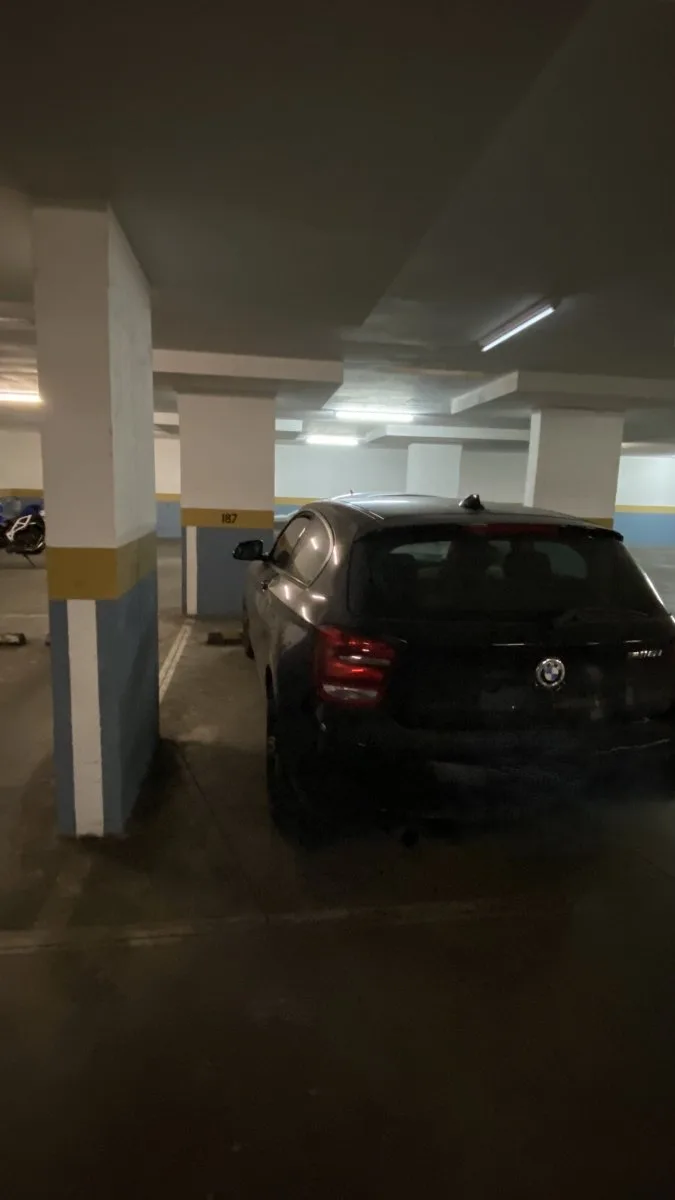 Arriendo de Estacionamiento en Las Condes, cerro colorado