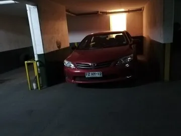 Arriendo de Estacionamiento en Providencia, Los leones