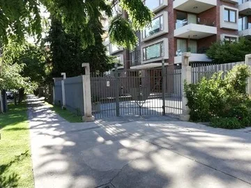 Arriendo de Estacionamiento en Providencia, Los leones