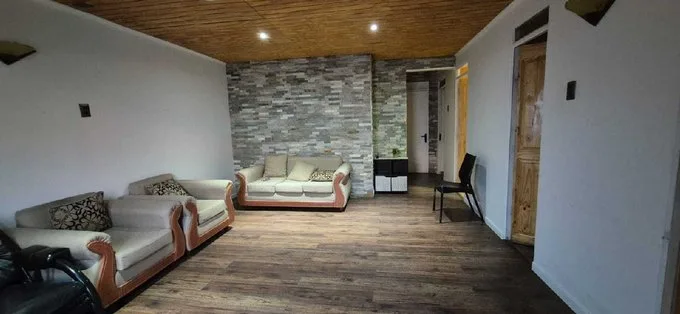 Arriendo de Oficina en Antofagasta, Se arrienda oficina amoblada en 1er piso.