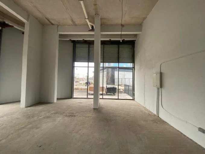 Arriendo de Local Comercial en Cerrillos, Espacio comercial en el Paseo Panamericano (103411)