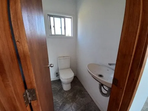 Arriendo de Local Comercial en Colina, Se arrienda local comercial excelente ubicación, chicureo