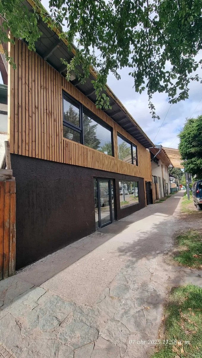 Arriendo de Local Comercial en Coyhaique, Arriendo local central Coyhaique  (111068)