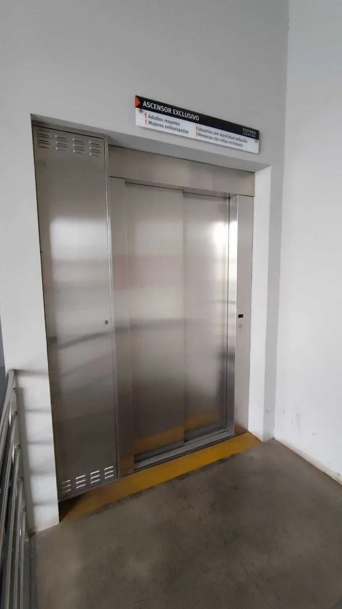 Arriendo de Local Comercial en Curicó, Arriendo de Local Comercial, Curico (90426)