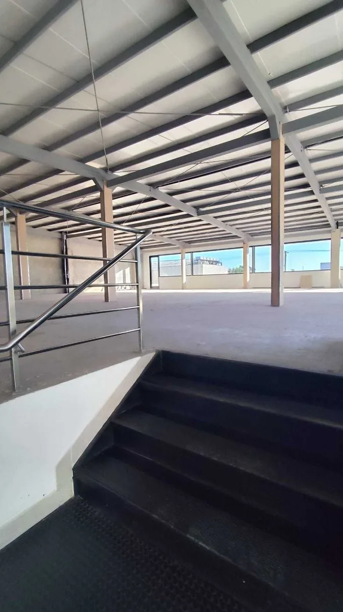 Arriendo de Local Comercial en Curicó, Edificio Casa Montt , tercer nivel , Curico  (91209)