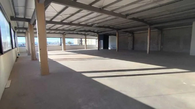 Arriendo de Local Comercial en Curicó, Edificio Casa Montt , tercer nivel , Curico  (91209)