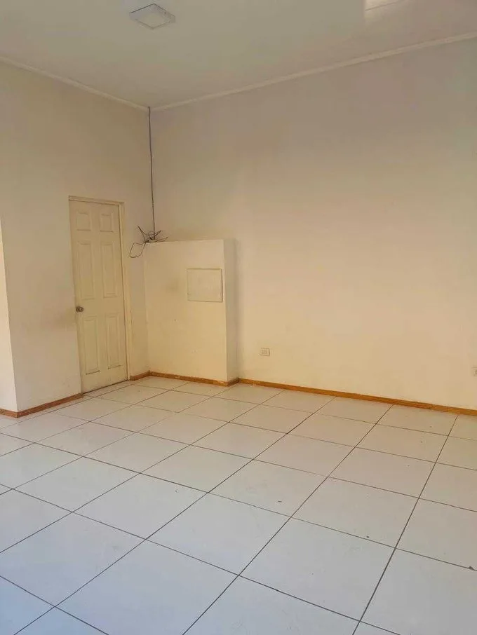 Arriendo de Local Comercial en Curicó, Locales Comerciales en Arriendo Curicó   (91260)