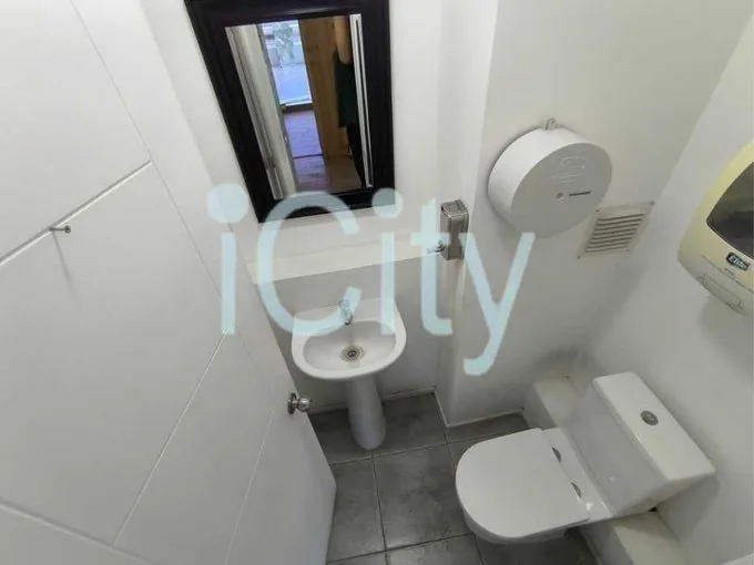 Arriendo de Local Comercial en Iquique, Arriendo amplio local comercial