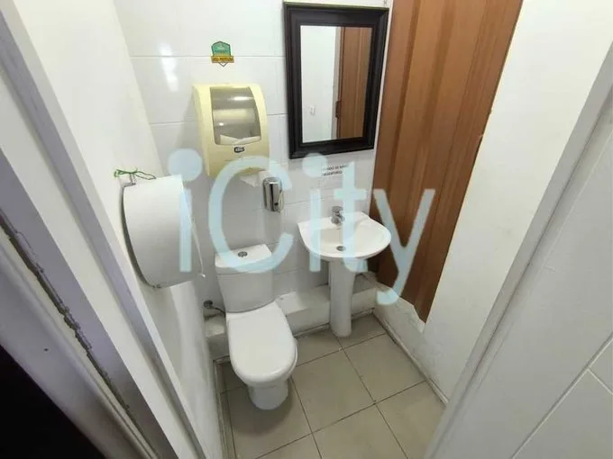 Arriendo de Local Comercial en Iquique, Arriendo amplio local comercial