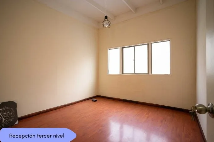 Arriendo de Local Comercial en Iquique, Ex notaria frente a Plaza Prat Arriendo (70590)