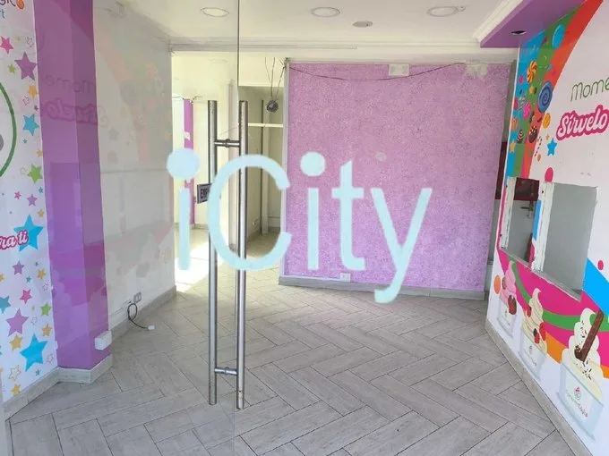Arriendo de Local Comercial en Iquique, Local comercial uf 102,75