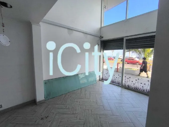 Arriendo de Local Comercial en Iquique, Local comercial uf 102,75