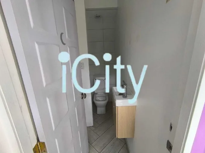 Arriendo de Local Comercial en Iquique, Local comercial uf 102,75