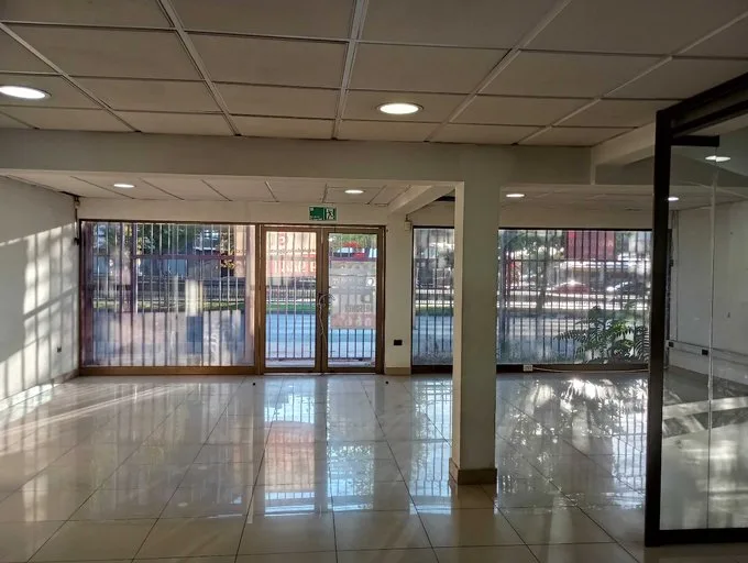Arriendo de Local Comercial en La Florida, Local oficinas, arriendo, metro Magallanes (113717)
