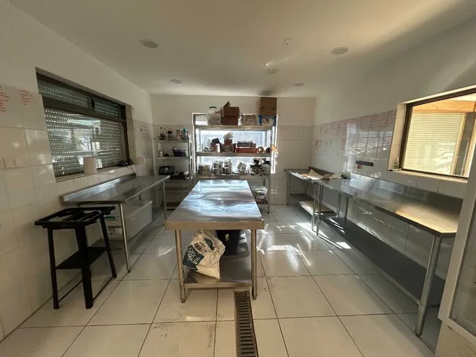 Arriendo de Local Comercial en La Florida, Nuevo Local Comercial + Casa 2 piso laflorida (118541)