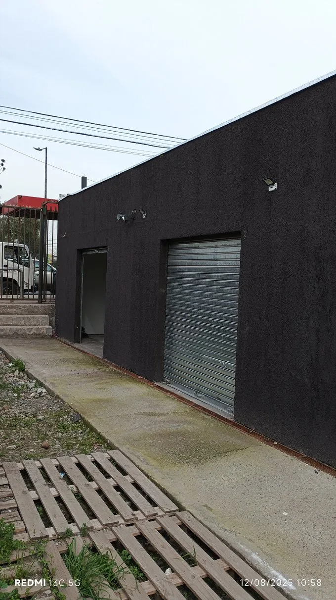 Arriendo de Local Comercial en La Granja, Ernesto Riquelme