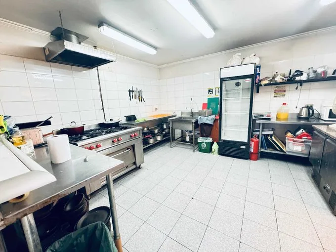 Arriendo de Local Comercial en La Pintana, Casa para eventos y restaurant  (77213)