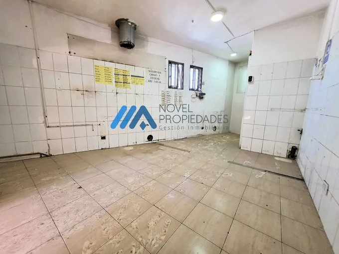 Arriendo de Local Comercial en La Reina, En la mejor ubicación de La Reina