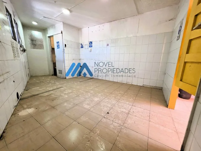 Arriendo de Local Comercial en La Reina, En la mejor ubicación de La Reina