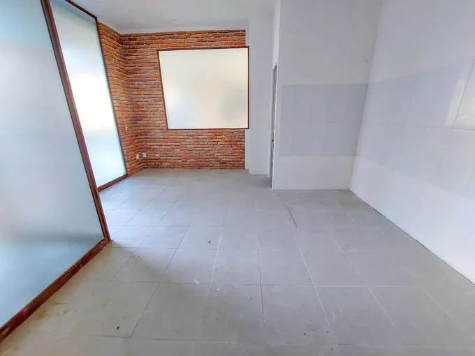 Arriendo de Local Comercial en La Serena, Oficina con seguridad en centro de La Serena (125589)