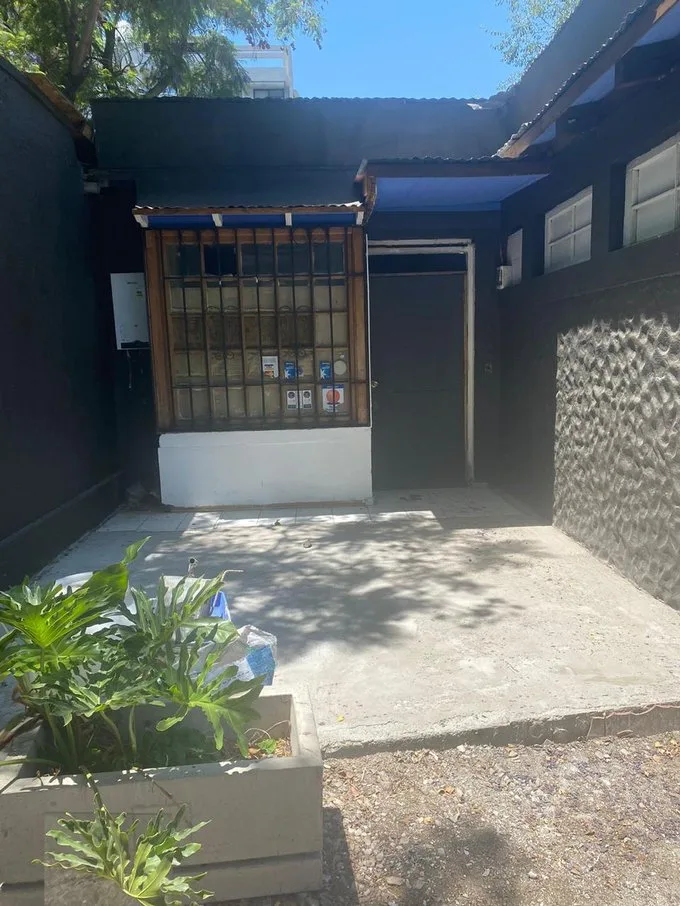 Arriendo de Local Comercial en Las Condes, Av. Manquehue Sur 1150