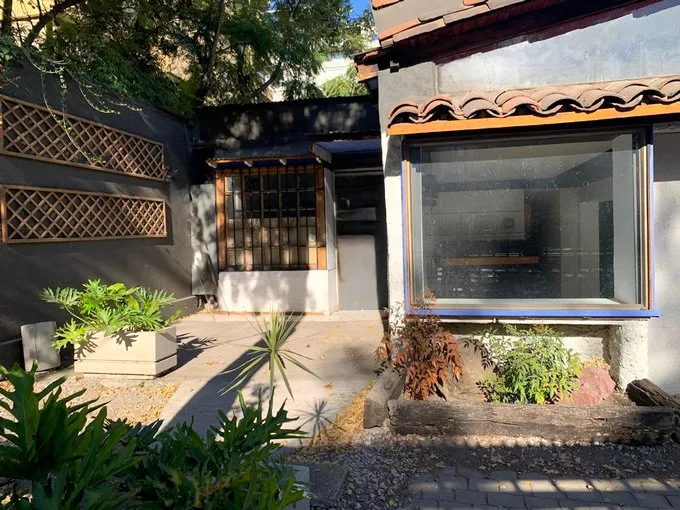 Arriendo de Local Comercial en Las Condes, Av. Manquehue Sur 1150
