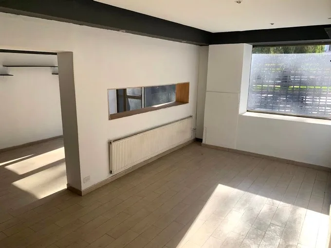 Arriendo de Local Comercial en Las Condes, Av. Manquehue Sur 1150